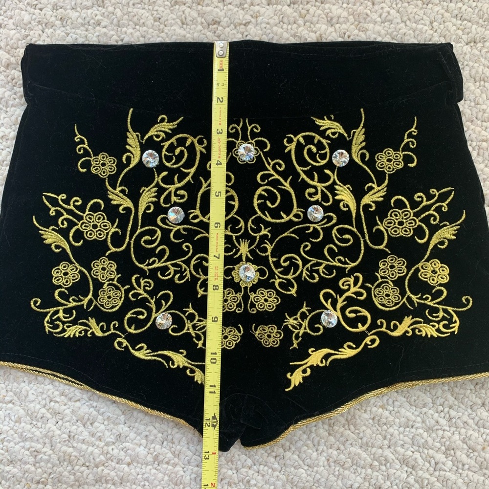 Embellished High Waisted Velvet Shorts - Picture 8 of 8